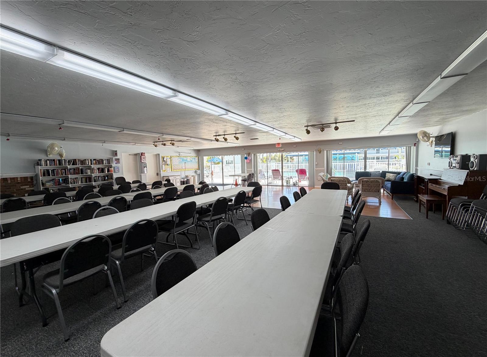 102 46TH AVENUE TER W #403, BRADENTON, FL, 34207