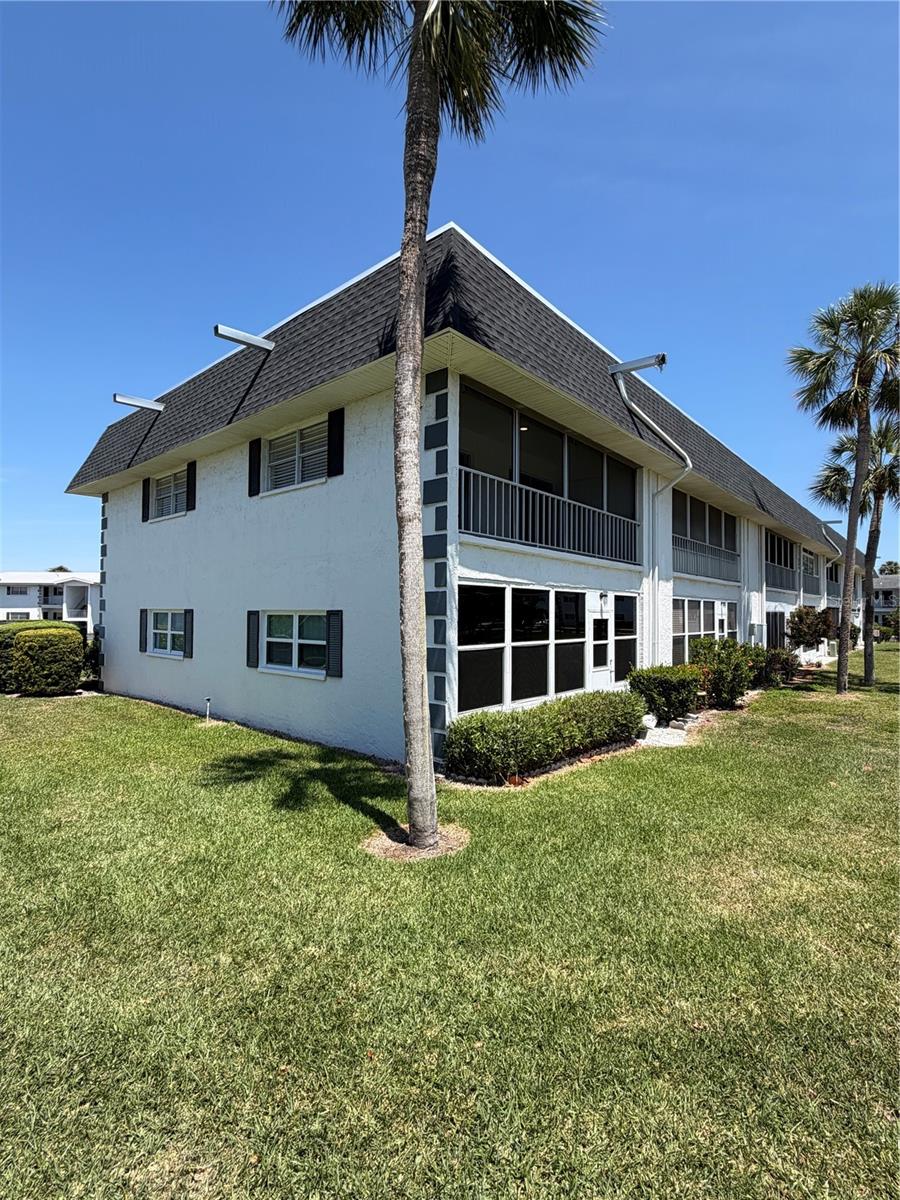 102 46TH AVENUE TER W #403, BRADENTON, FL, 34207
