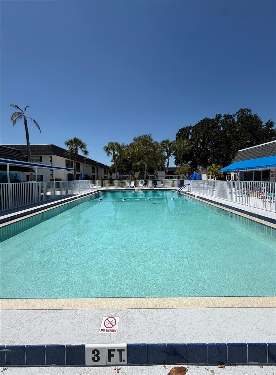 102 46TH AVENUE TER W #403, BRADENTON, FL, 34207