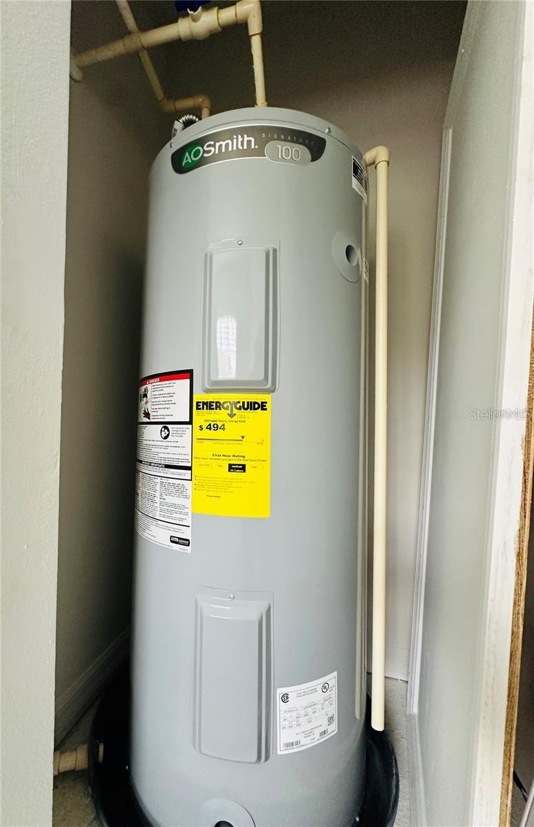 207 GOLDEN POND CT, VALRICO, FL, 33594