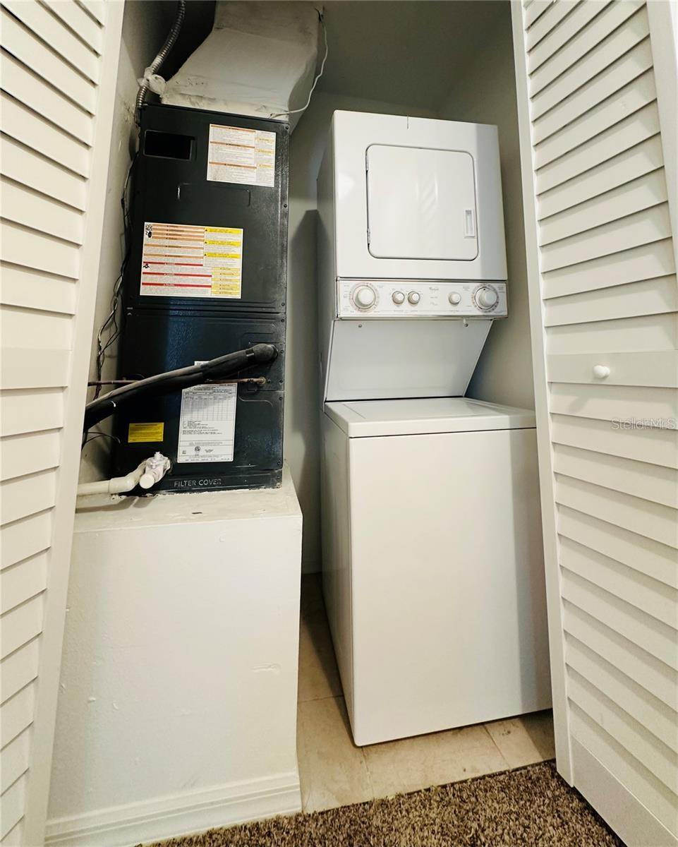 207 GOLDEN POND CT, VALRICO, FL, 33594