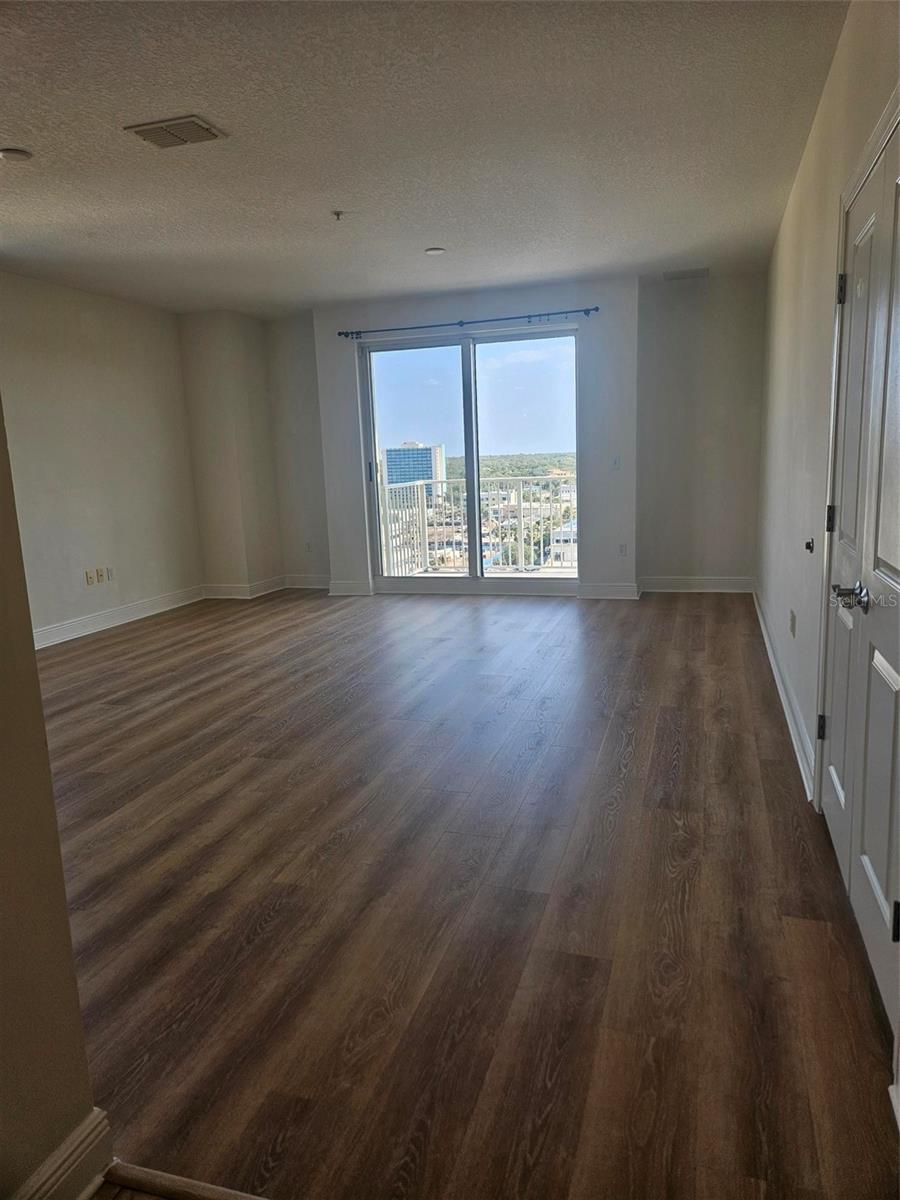 628 CLEVELAND ST #1313, CLEARWATER, FL, 33755