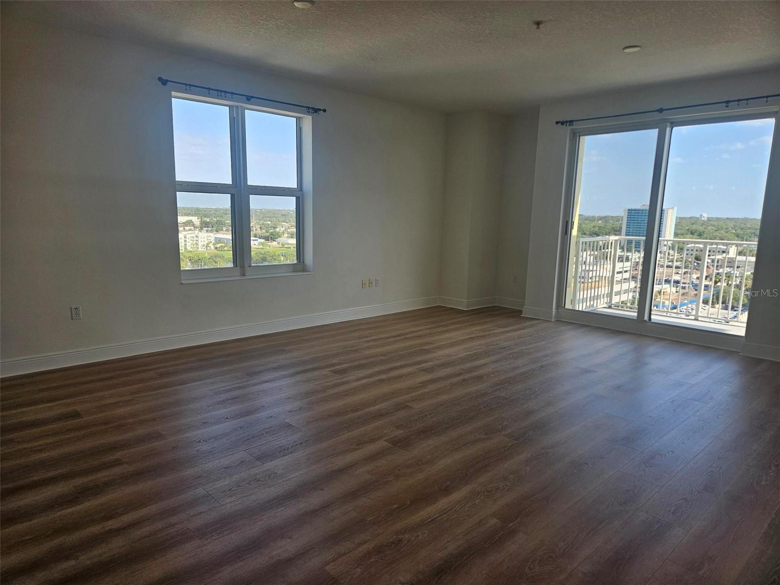 628 CLEVELAND ST #1313, CLEARWATER, FL, 33755