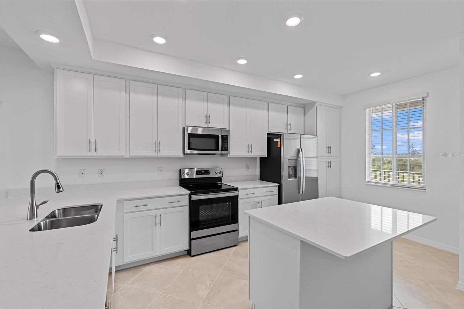 12180 WELLEN GOLF ST #305, VENICE, FL, 34293