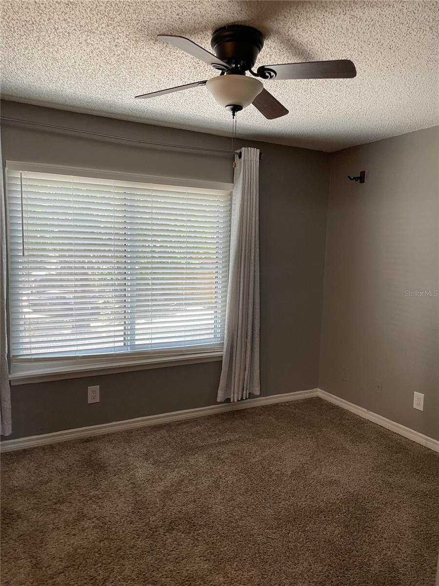 2302 MAKI RD #40, PLANT CITY, FL, 33563