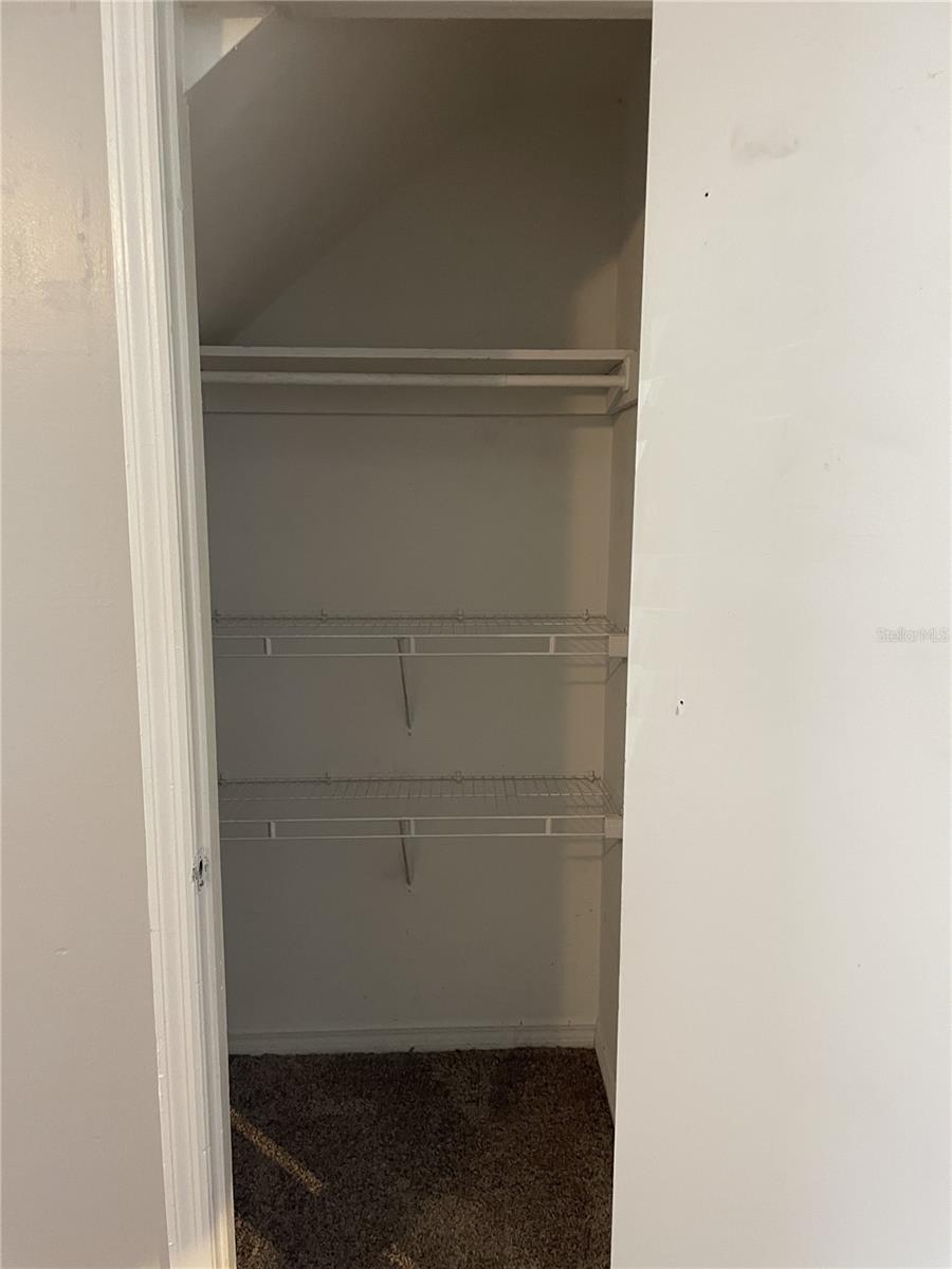 2302 MAKI RD #40, PLANT CITY, FL, 33563