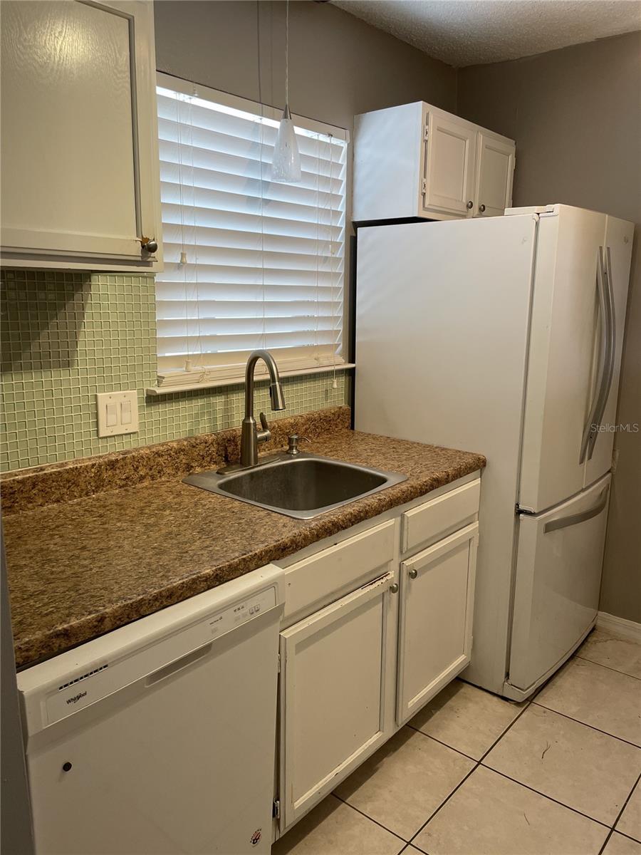 2302 MAKI RD #40, PLANT CITY, FL, 33563