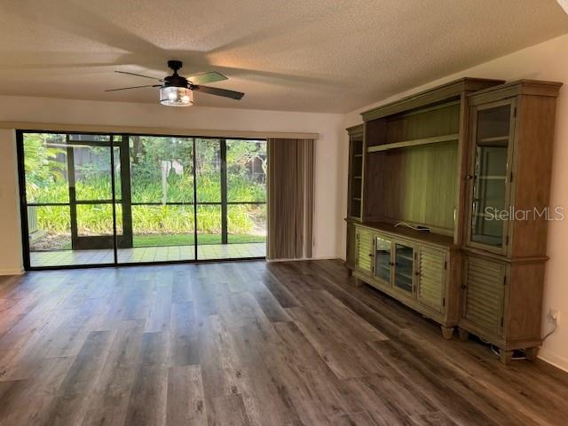 1913 WHISPERING WAY, TARPON SPRINGS, FL, 34689