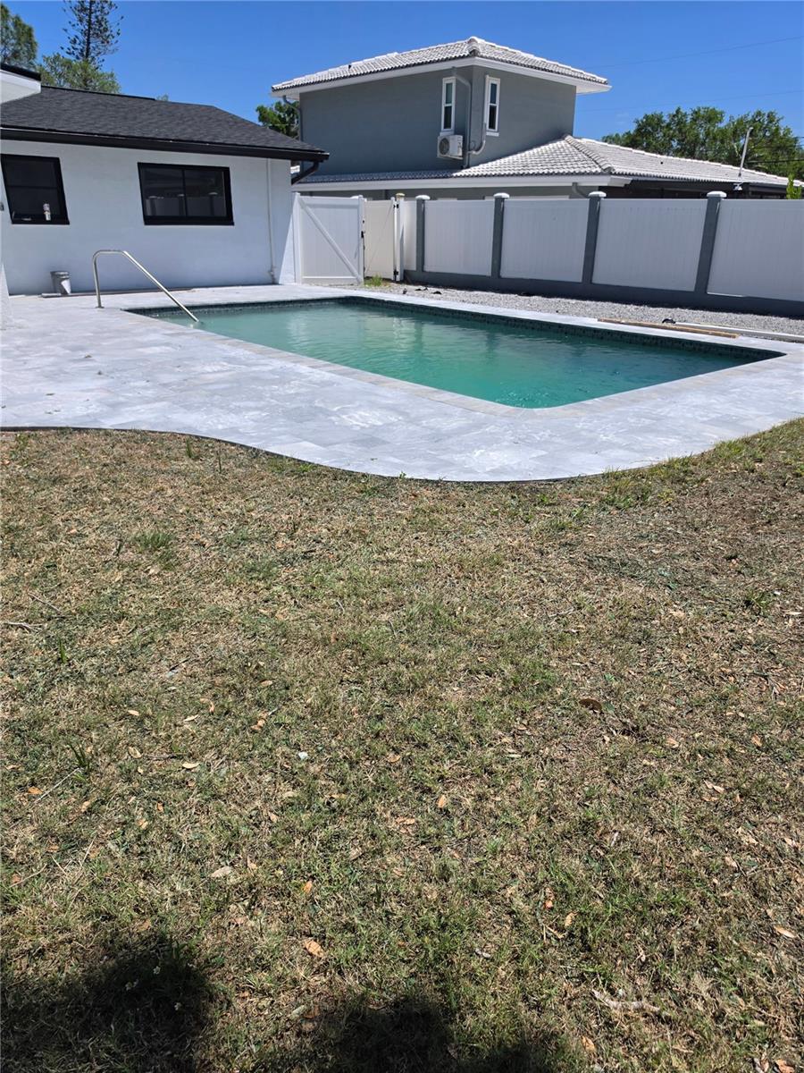 4310 HUNTINGTON ST NE, ST PETERSBURG, FL, 33703