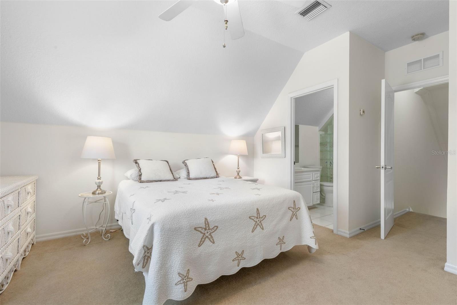 9 WHITTLESEY LN, PALM COAST, FL, 32164