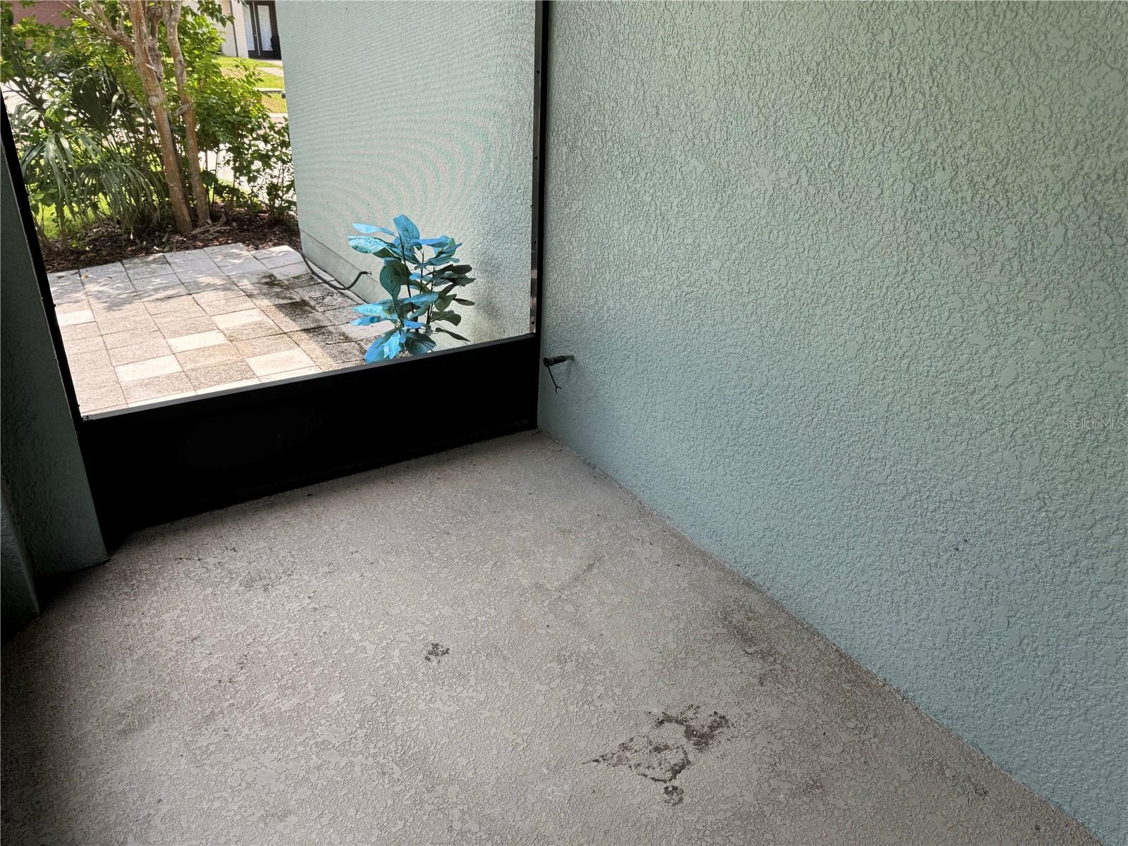 5912 VILLAGE CENTER DR, LITHIA, FL, 33547