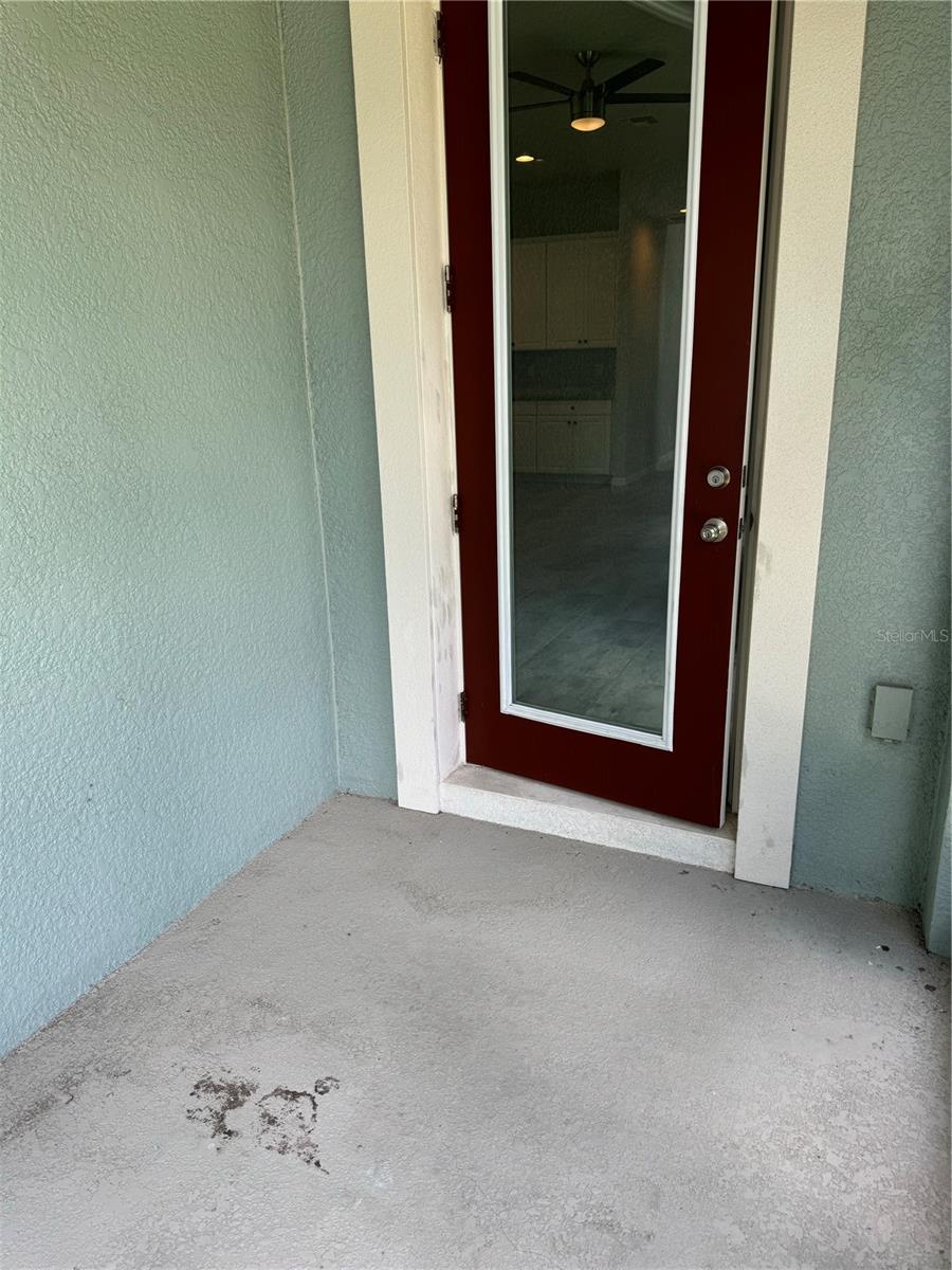 5912 VILLAGE CENTER DR, LITHIA, FL, 33547