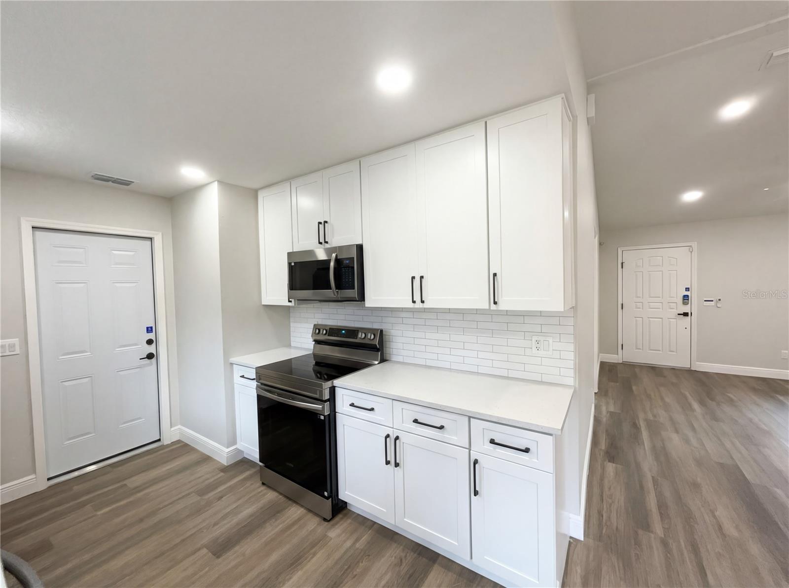 4864 LAKE SHORE DR, ST CLOUD, FL, 34772