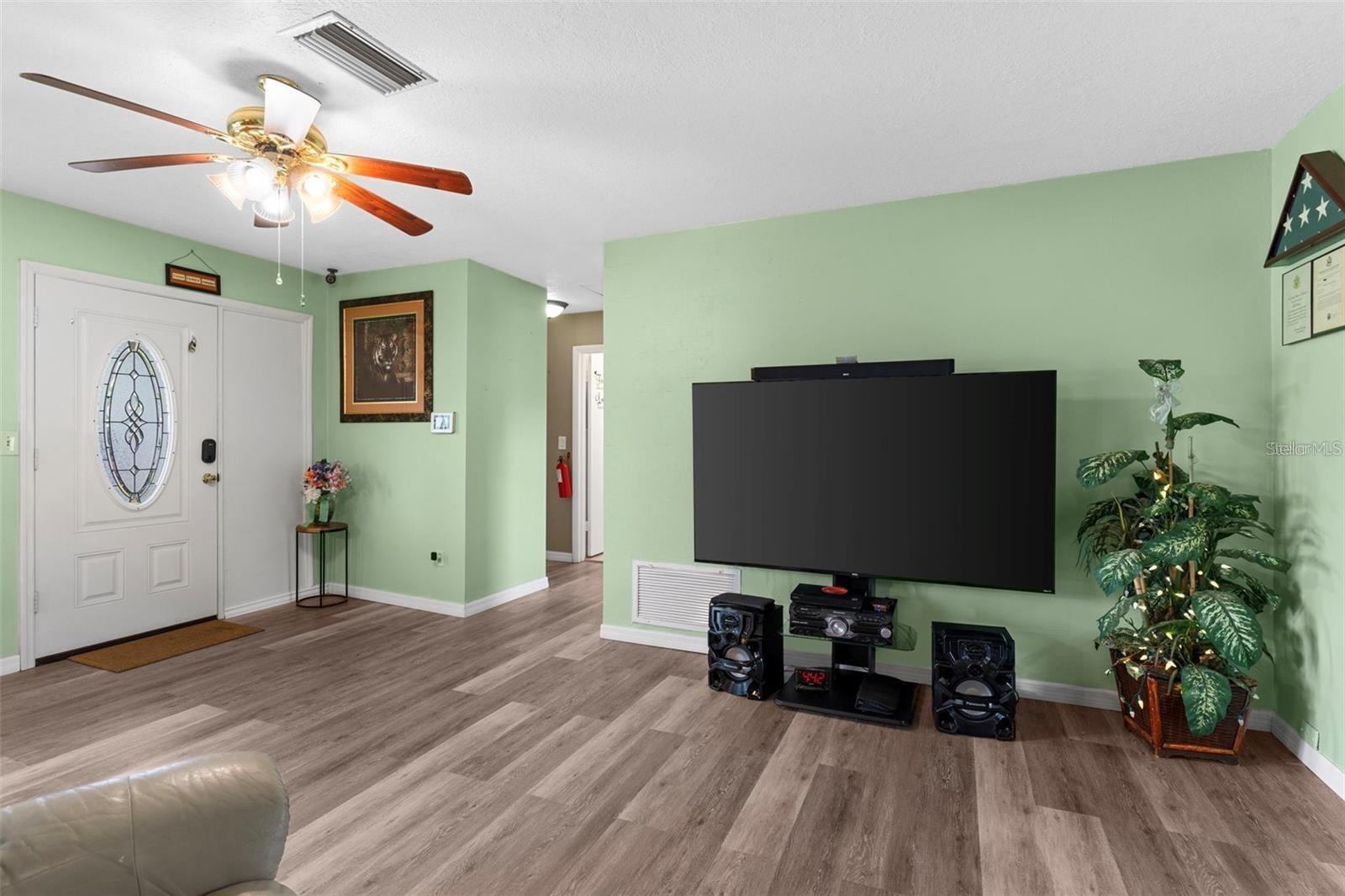 1566 PROVIDENCE BLVD, DELTONA, FL, 32725