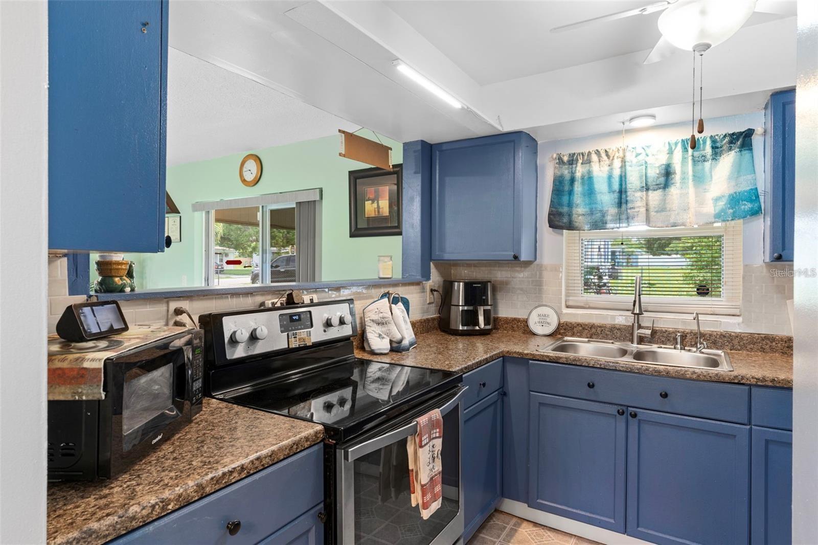 1566 PROVIDENCE BLVD, DELTONA, FL, 32725