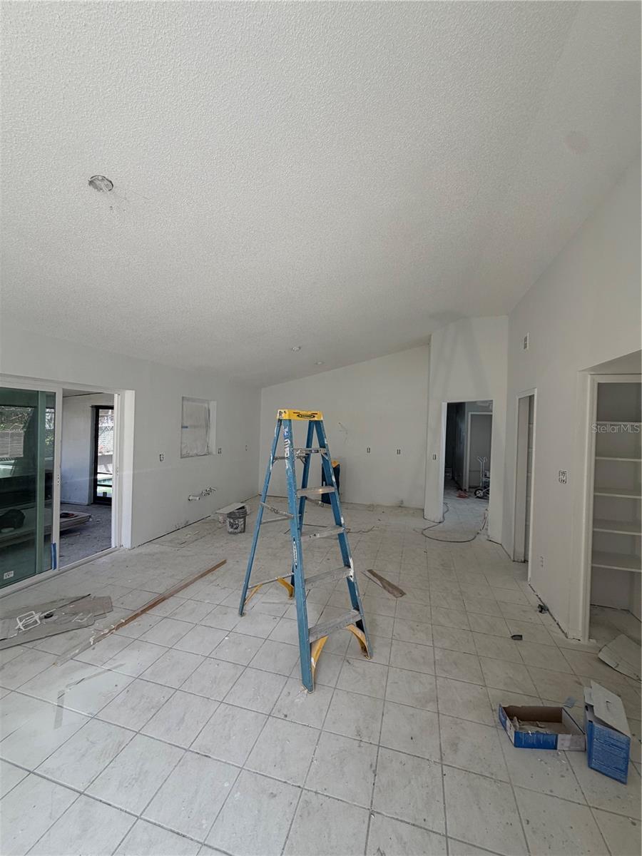 2735 LOOKOUT RIDGE RD, LAKE HAMILTON, FL, 33851