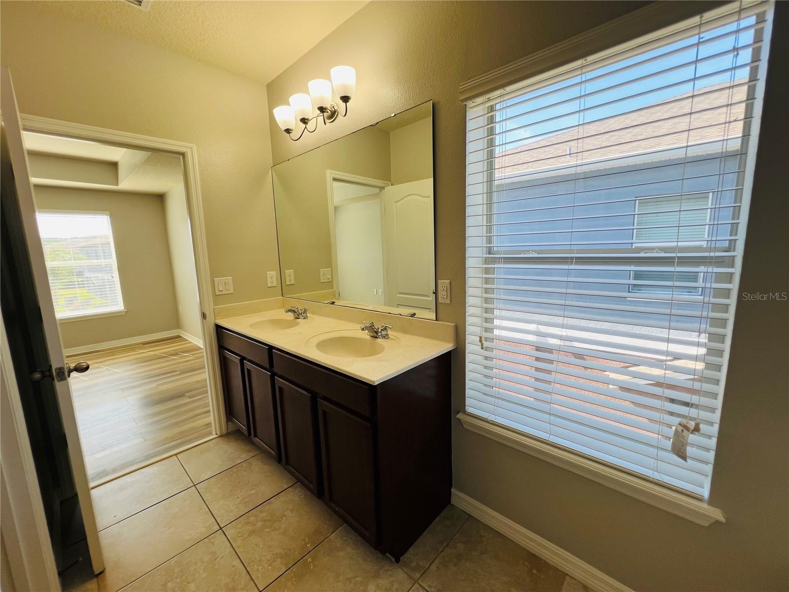 6562 S GOLDENROD RD #80A, ORLANDO, FL, 32822