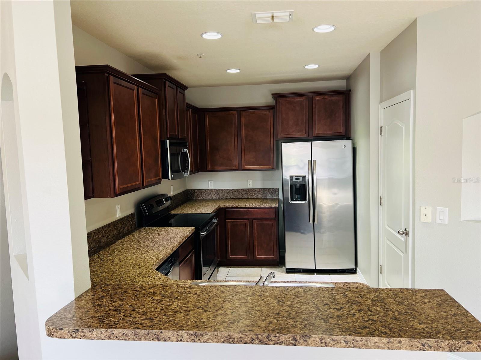 6562 S GOLDENROD RD #80A, ORLANDO, FL, 32822