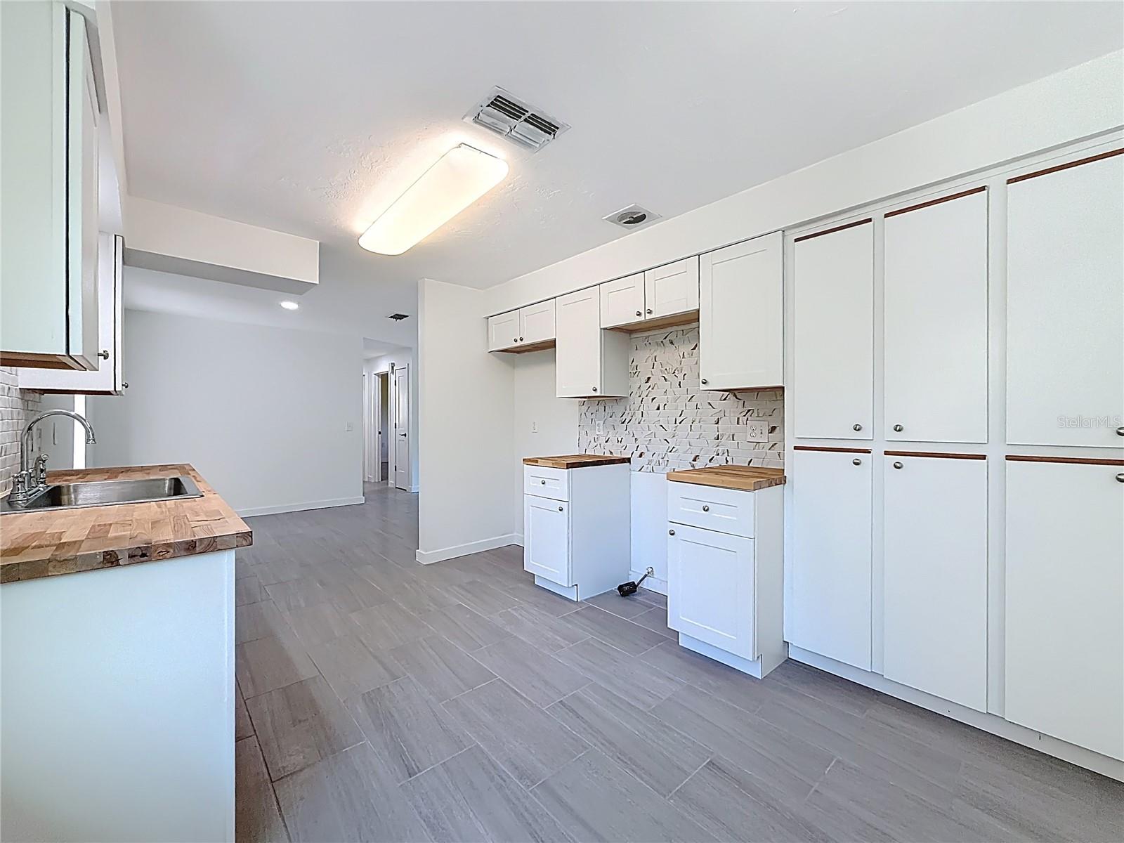 6 OKLAHOMA ST, BEVERLY HILLS, FL, 34465