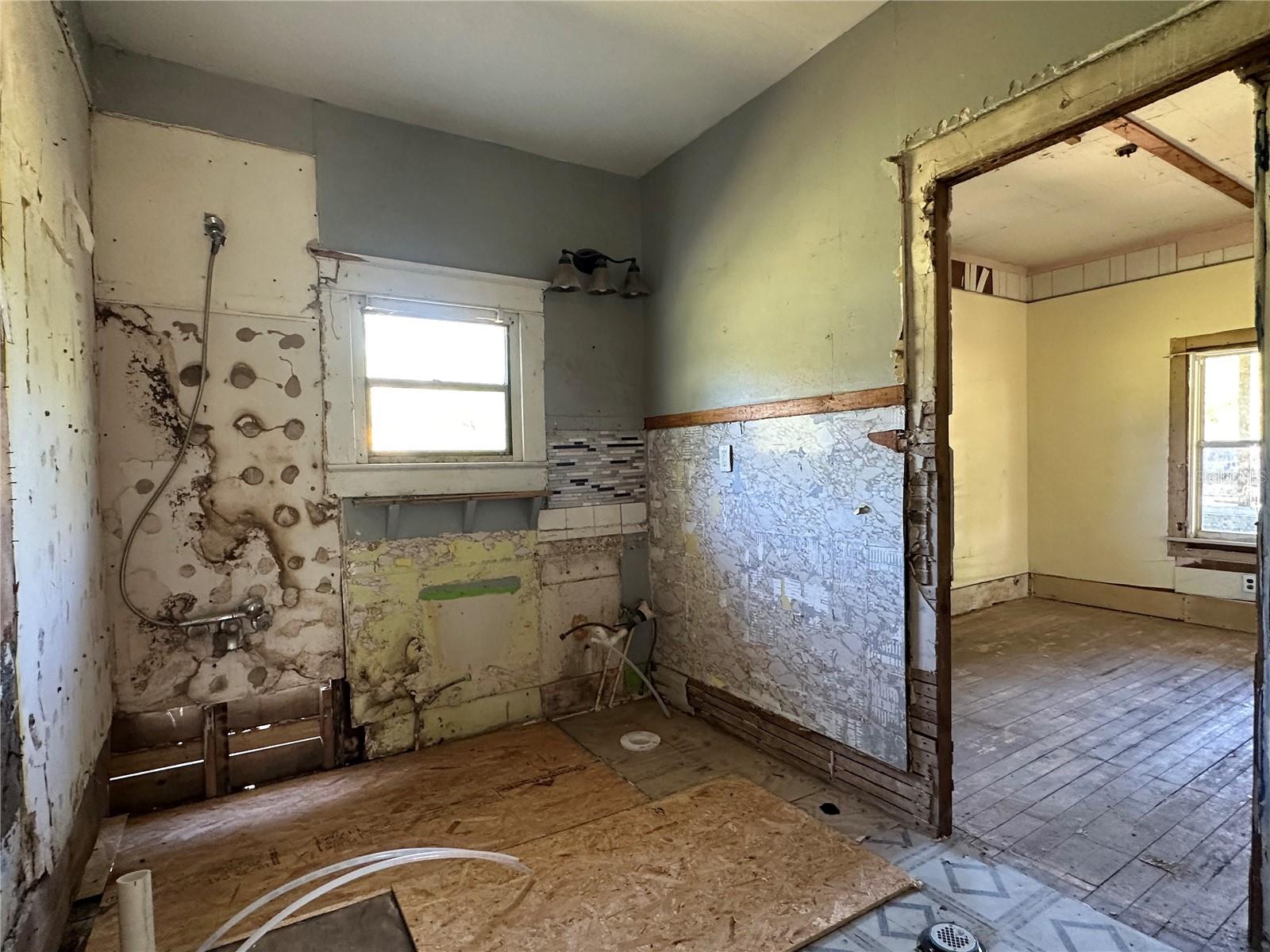 1006 TALTON AVE, DELAND, FL, 32720