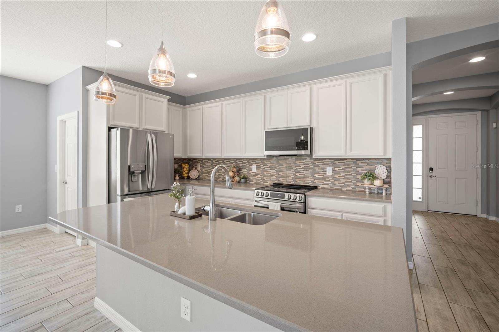 3261 BETHPAGE LOOP, MOUNT DORA, FL, 32757