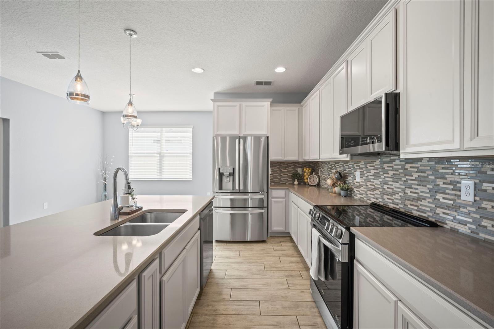 3261 BETHPAGE LOOP, MOUNT DORA, FL, 32757