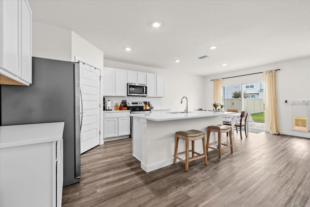 31891 OYSTER TRELLIS LN, WESLEY CHAPEL, FL, 33545