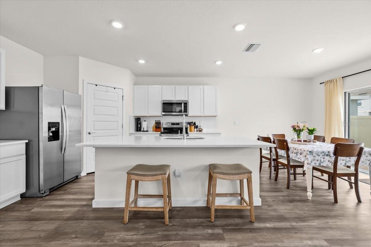 31891 OYSTER TRELLIS LN, WESLEY CHAPEL, FL, 33545