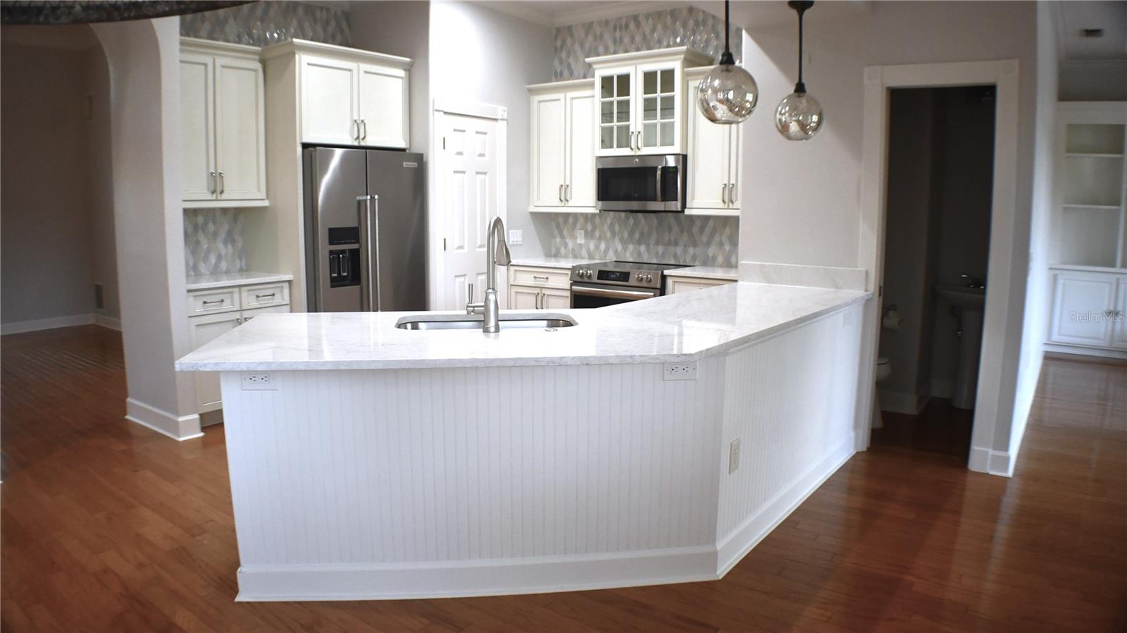 4910 OLD CREEK DR, SARASOTA, FL, 34233