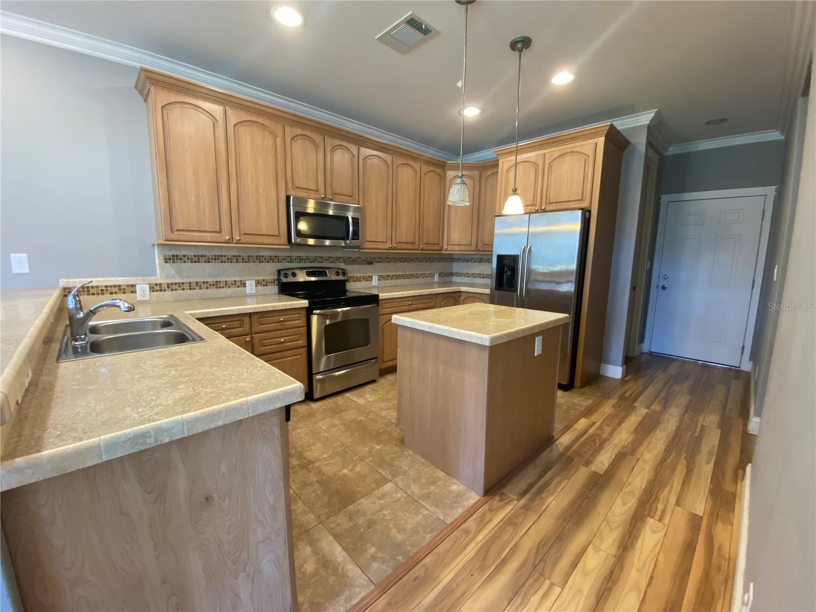 653 SYMONDS AVE, WINTER PARK, FL, 32789
