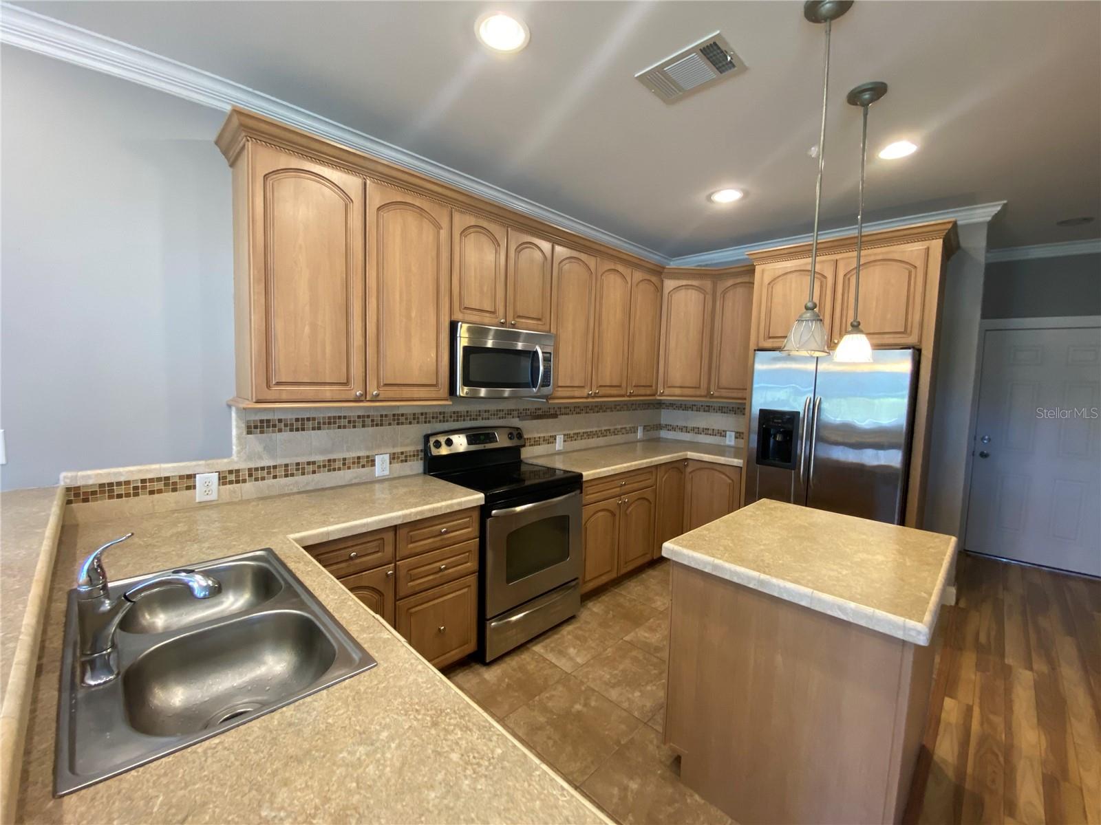 653 SYMONDS AVE, WINTER PARK, FL, 32789