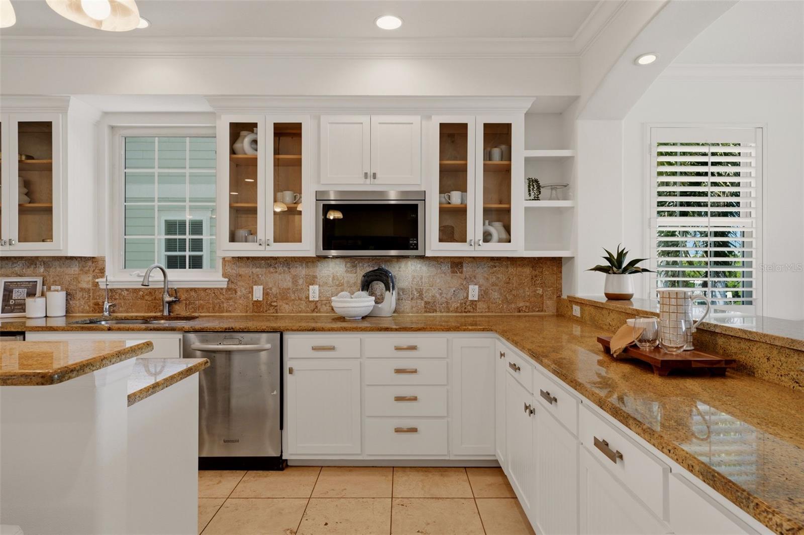 418 PINE AVE, ANNA MARIA, FL, 34216