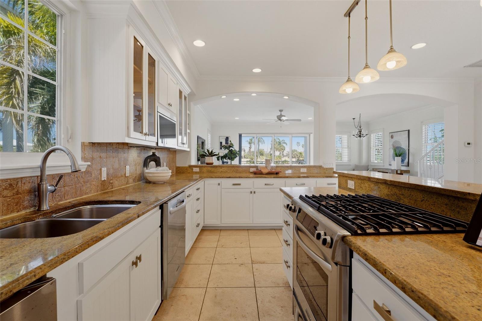 418 PINE AVE, ANNA MARIA, FL, 34216