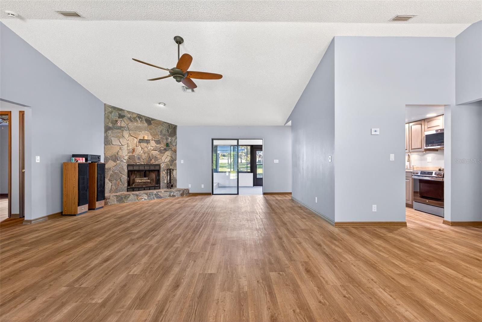 2393 W FAIRWAY LOOP, CITRUS SPRINGS, FL, 34434