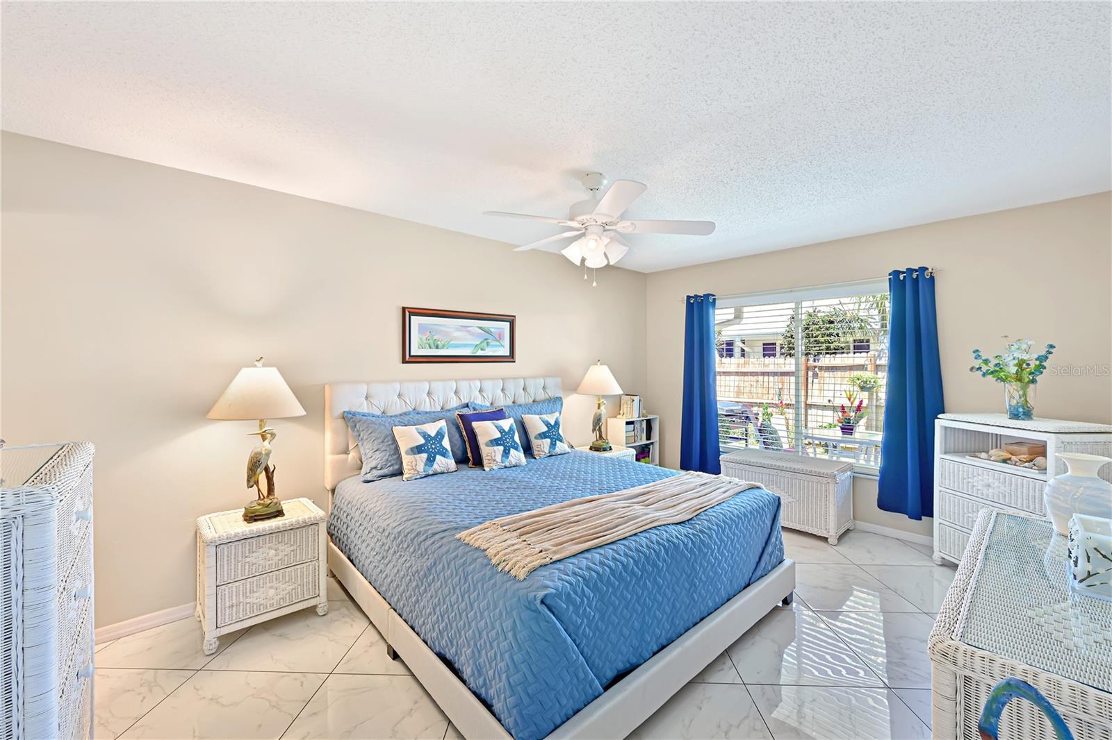 9505 COLONIAL DR, BRADENTON, FL, 34210