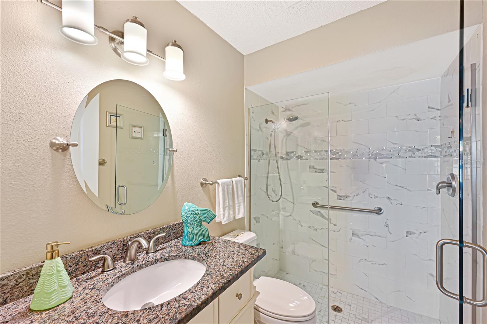 9505 COLONIAL DR, BRADENTON, FL, 34210