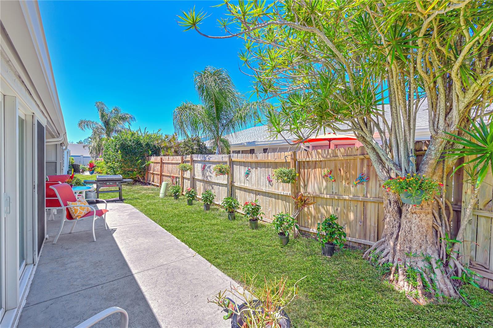 9505 COLONIAL DR, BRADENTON, FL, 34210