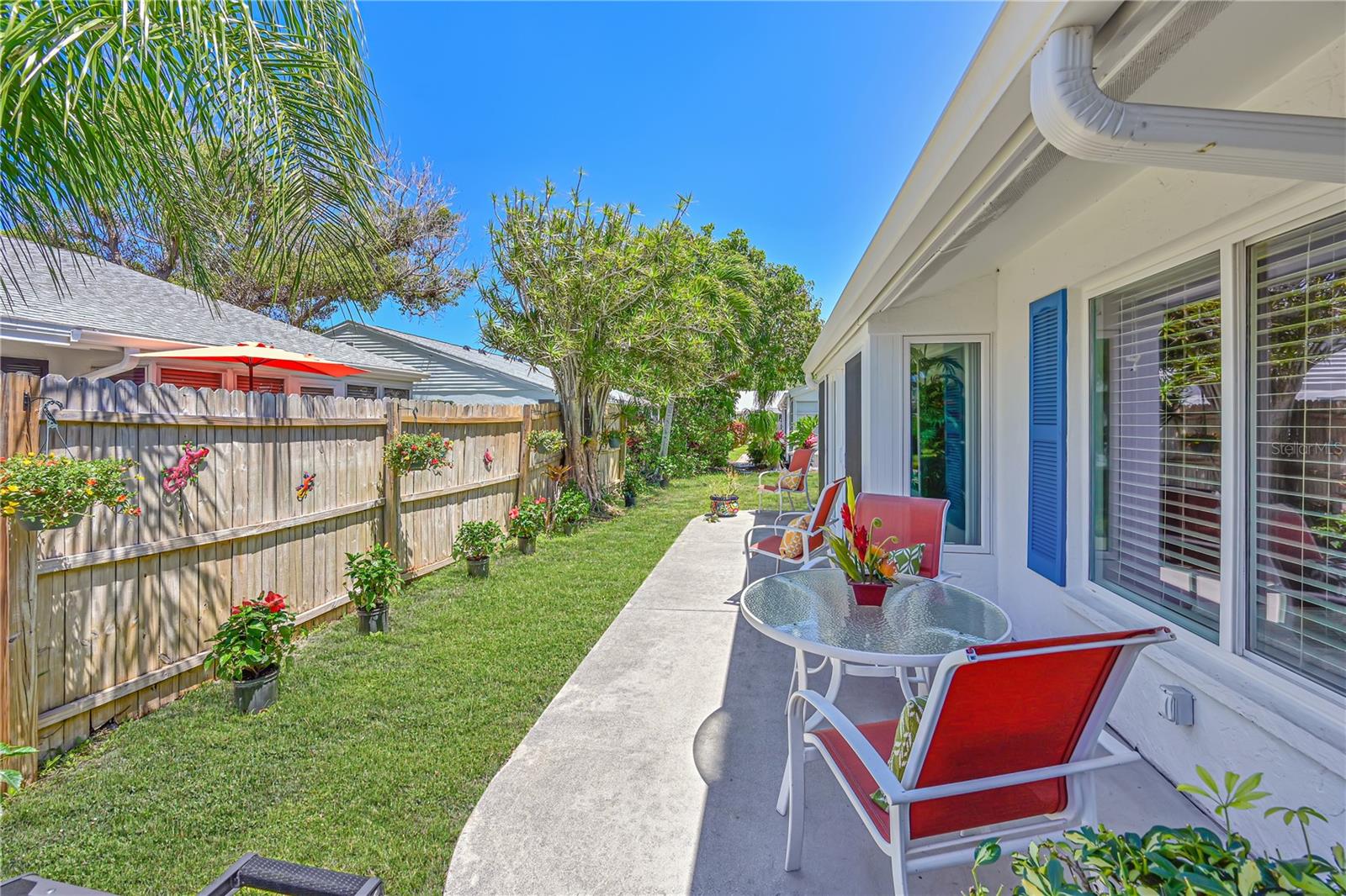 9505 COLONIAL DR, BRADENTON, FL, 34210