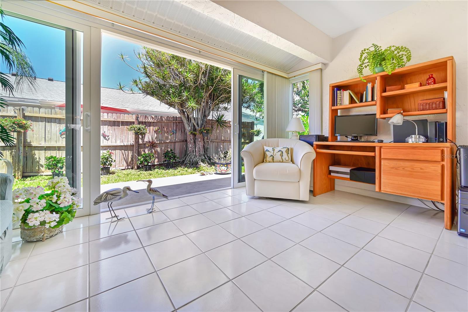 9505 COLONIAL DR, BRADENTON, FL, 34210