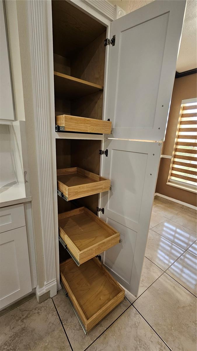 6053 GENTLE BEN CIR, WESLEY CHAPEL, FL, 33544