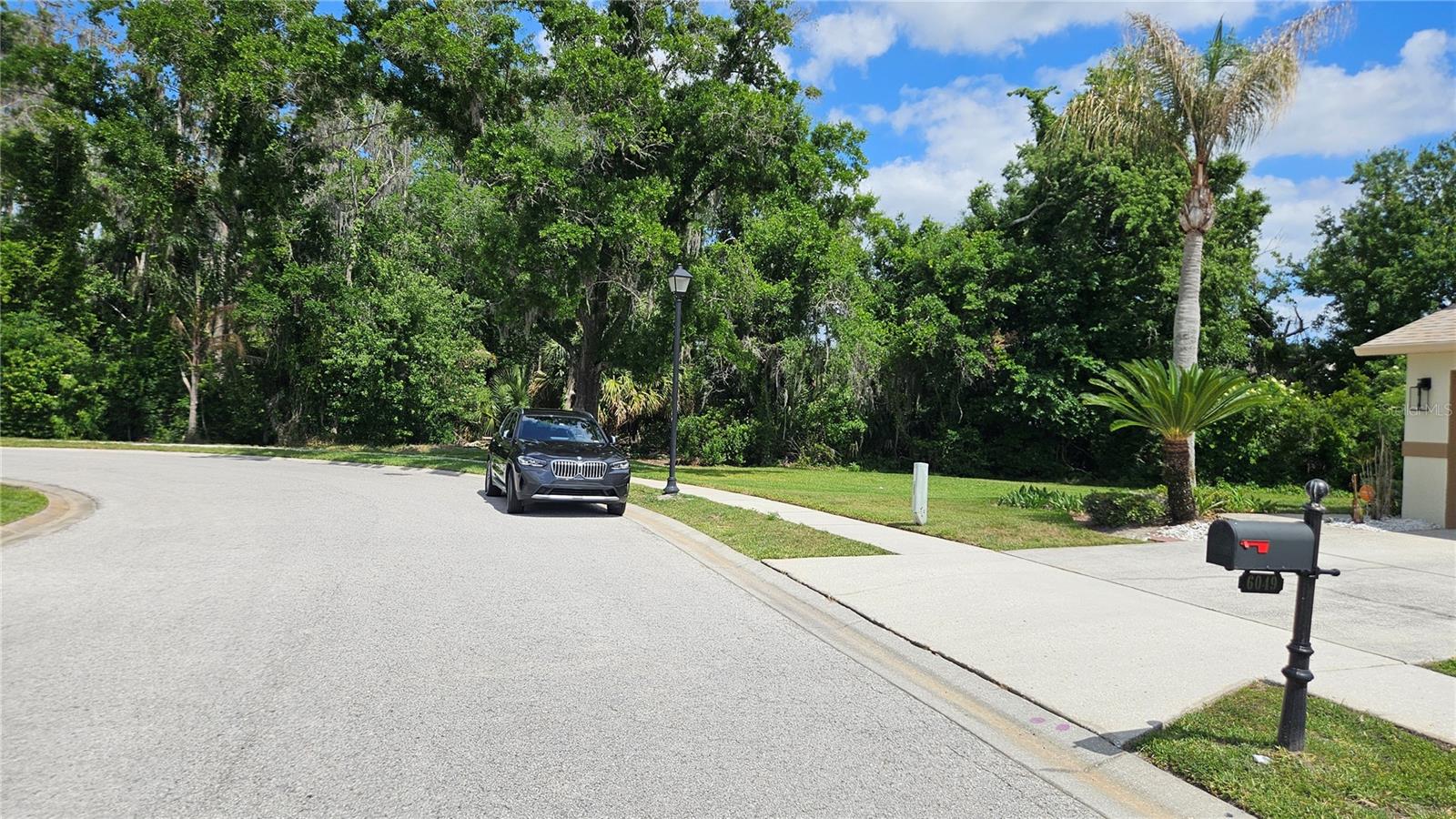 6053 GENTLE BEN CIR, WESLEY CHAPEL, FL, 33544