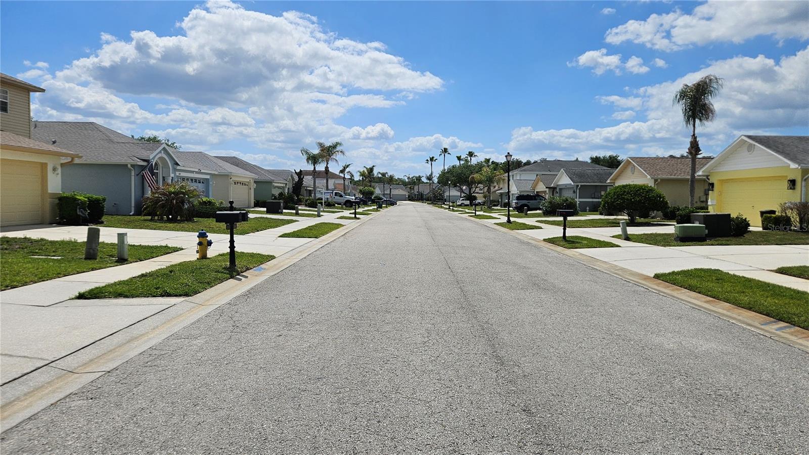 6053 GENTLE BEN CIR, WESLEY CHAPEL, FL, 33544