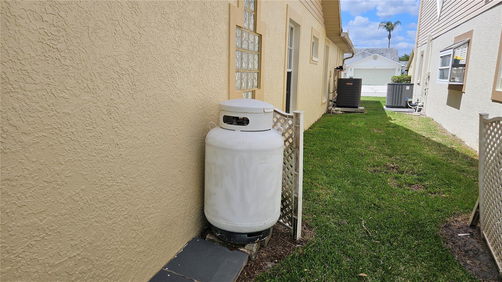 6053 GENTLE BEN CIR, WESLEY CHAPEL, FL, 33544