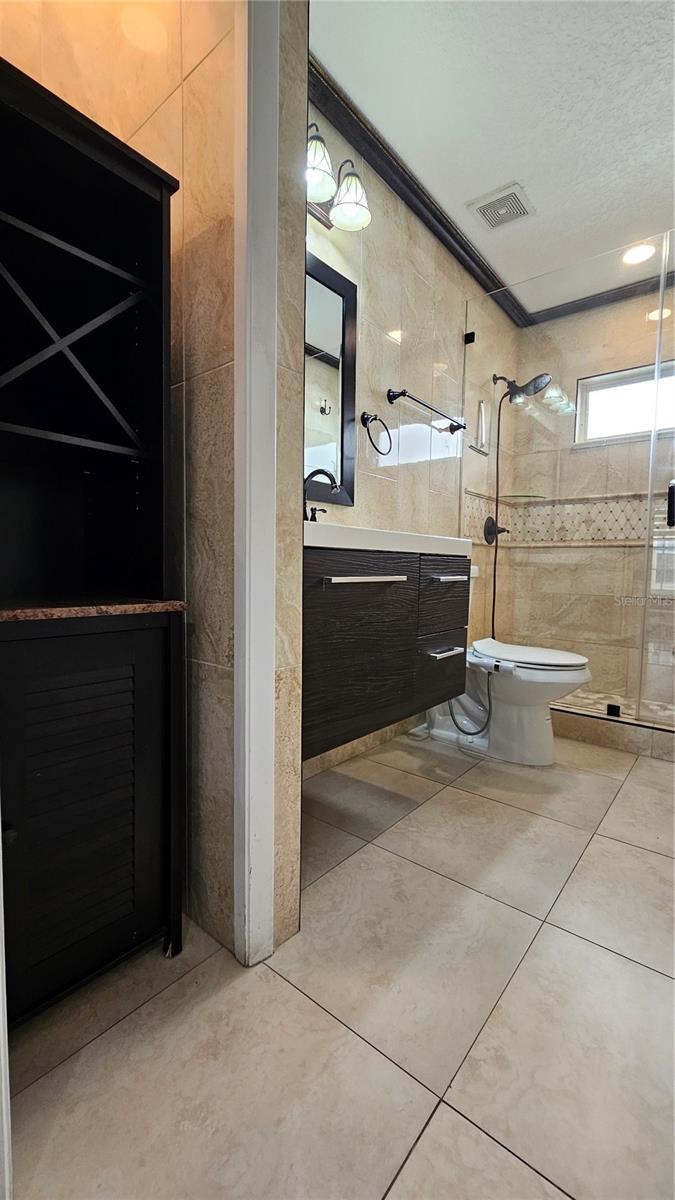 6053 GENTLE BEN CIR, WESLEY CHAPEL, FL, 33544