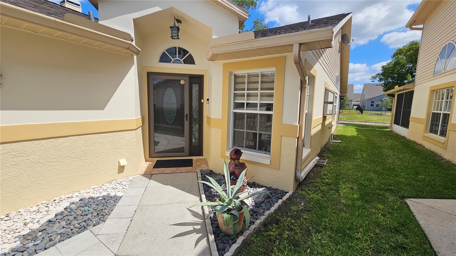 6053 GENTLE BEN CIR, WESLEY CHAPEL, FL, 33544