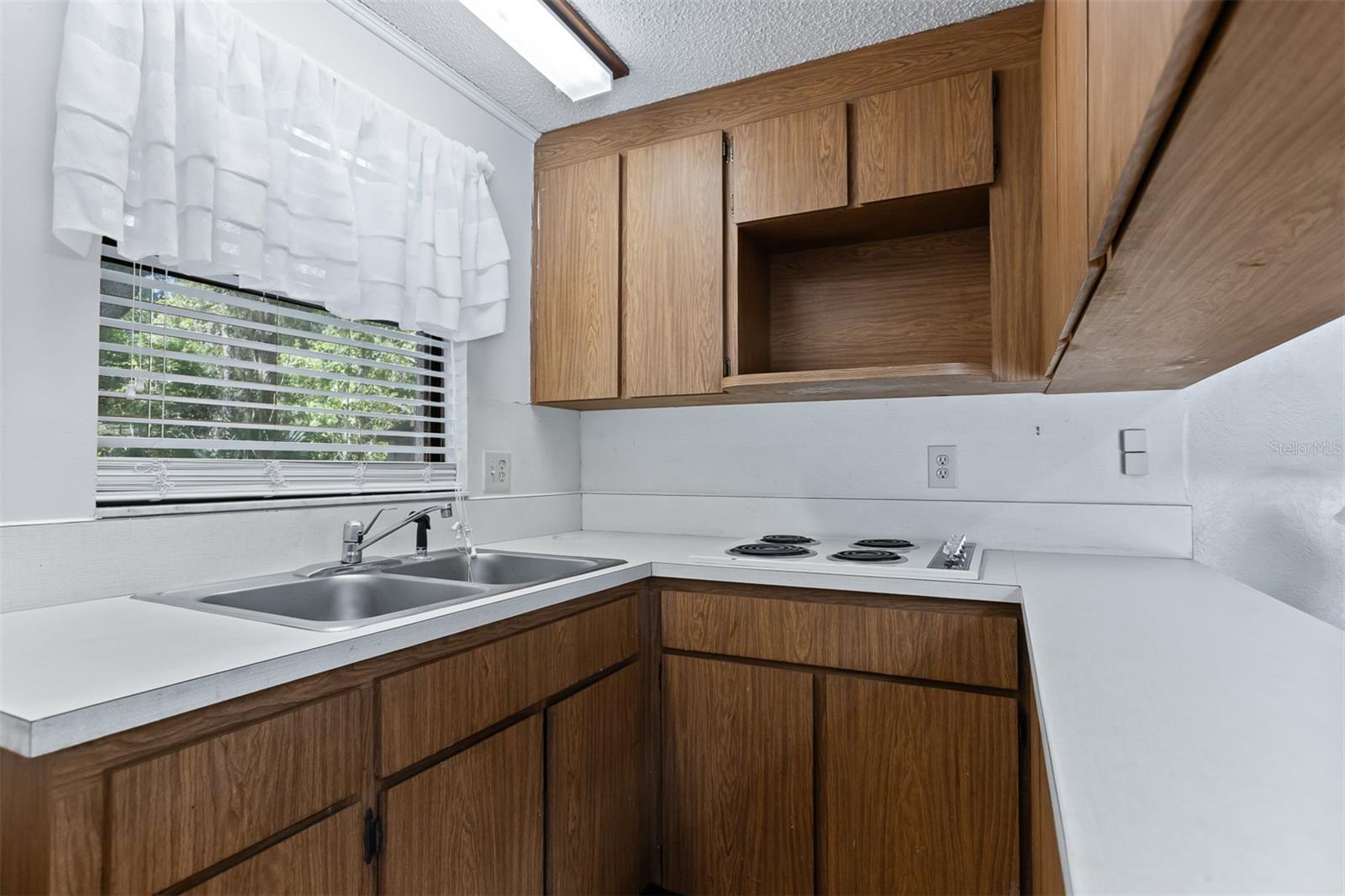 12814 TWIN BRANCH ACRES RD, TAMPA, FL, 33626