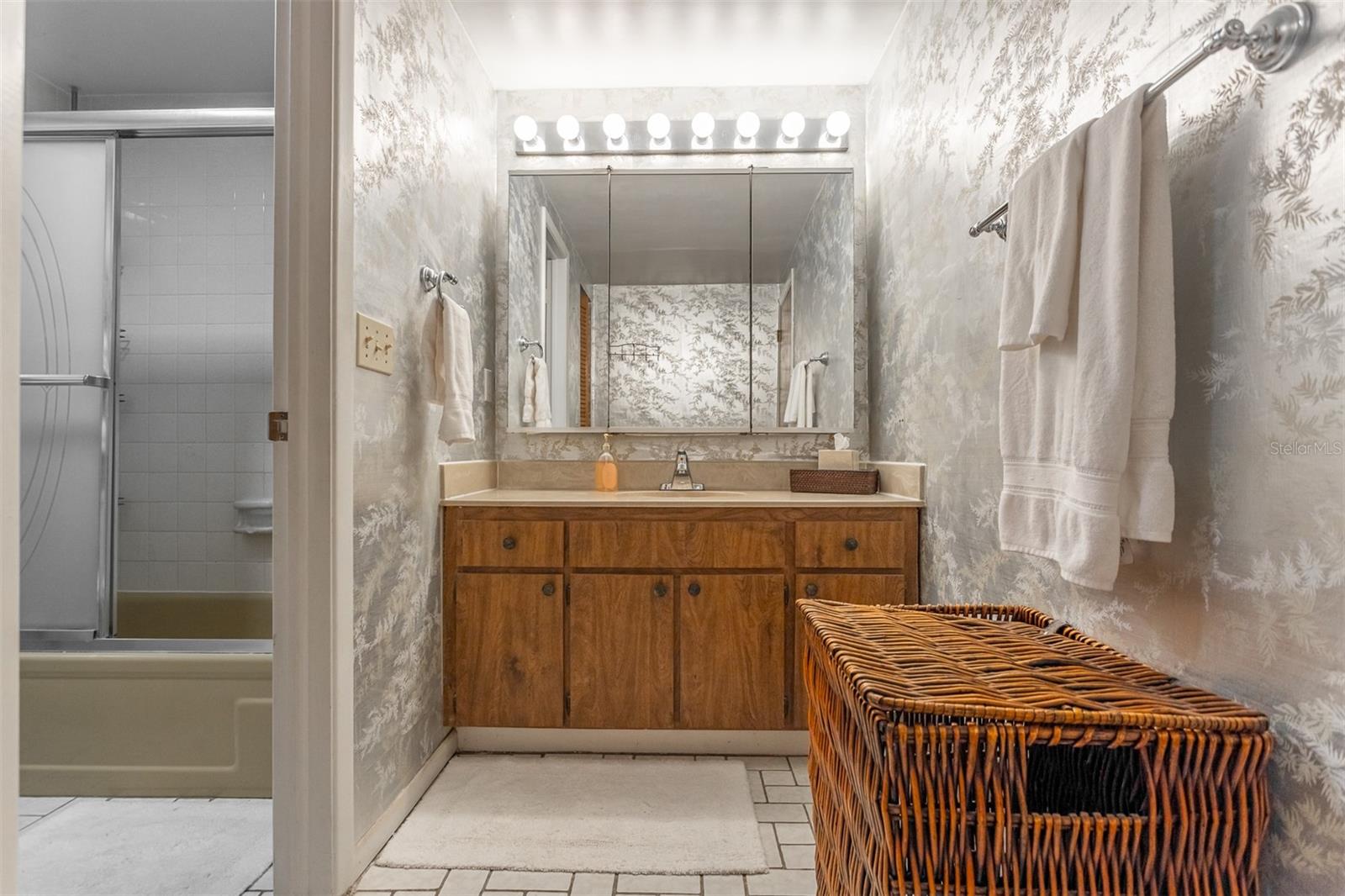 12814 TWIN BRANCH ACRES RD, TAMPA, FL, 33626