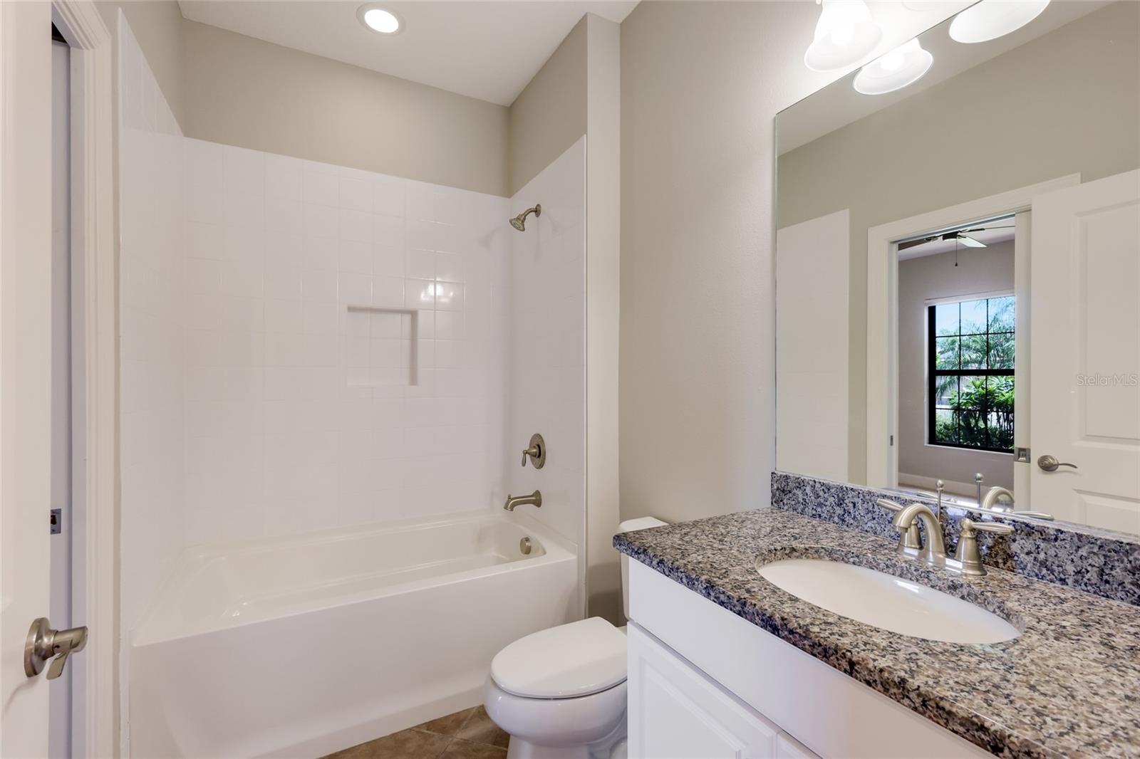 8280 VARENNA DR, SARASOTA, FL, 34231