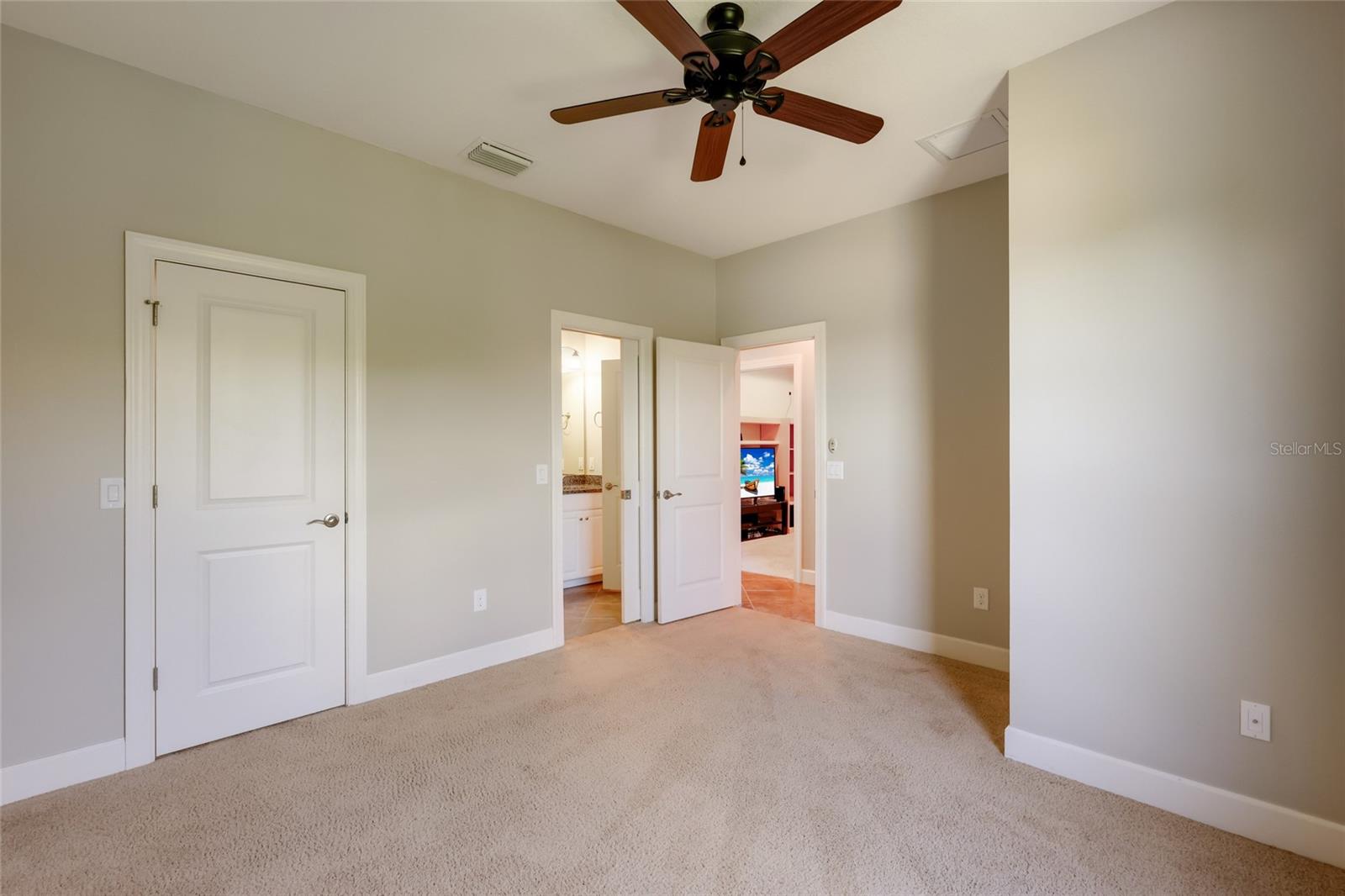 8280 VARENNA DR, SARASOTA, FL, 34231