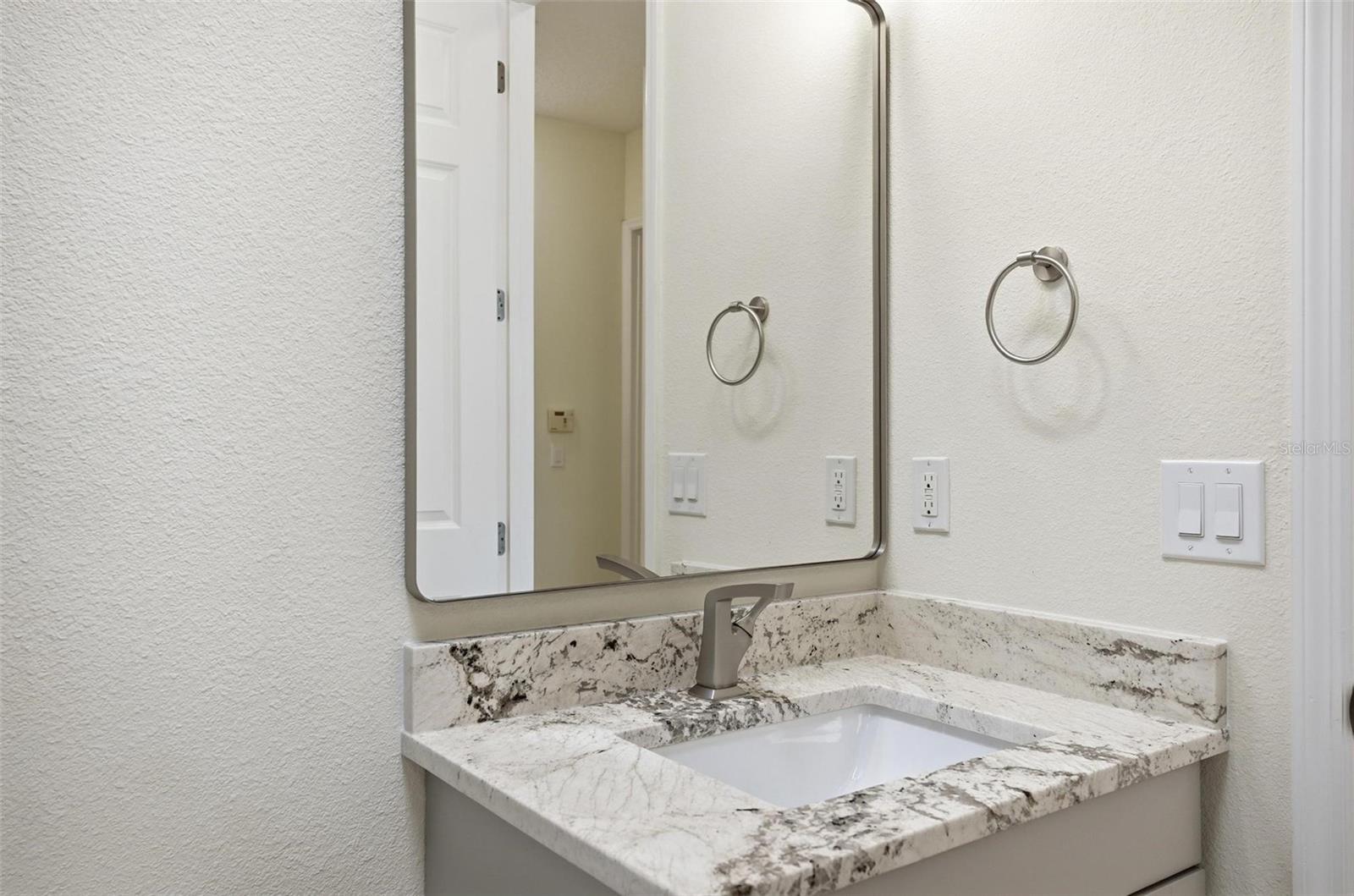 4 N VILLAGE PKWY, PALM COAST, FL, 32137